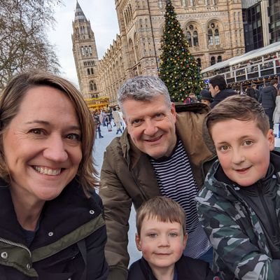 MaggieRoxburgh's profile picture. Views my own.