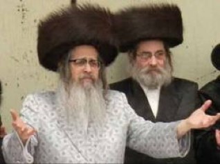 SatmarUps's profile picture. 