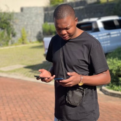 Specialize in :
Long distance||Door to door||Airport shuttles||Travel packages|| Car hire and more!
Fleet : Hyundai H1,Quantum & Polo
Dm for quote 👏🏿