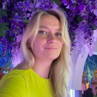 Sasha Menscikova(@menscikova) 's Twitter Profile Photo