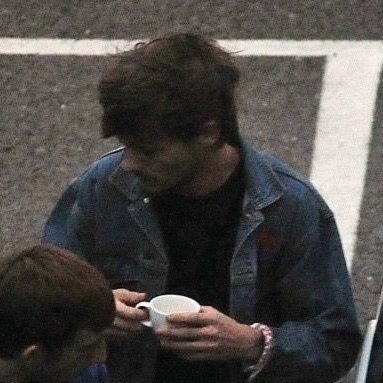 bxadkdy's profile picture. #LOUIS : i need you and you need me and i fucking love that!