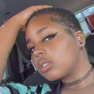 notbritaney's profile picture. we just be vibin sometimes