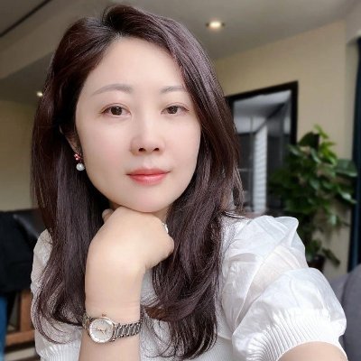 Aokijunko8's profile picture. If you can't hold my hand, let it go