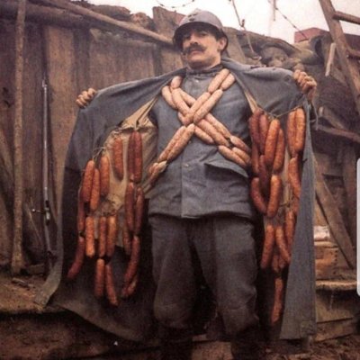 I make the Wurst Client, WI Zoom and Mo Glass.
Download Wurst: https://t.co/3Va7I2Wg42