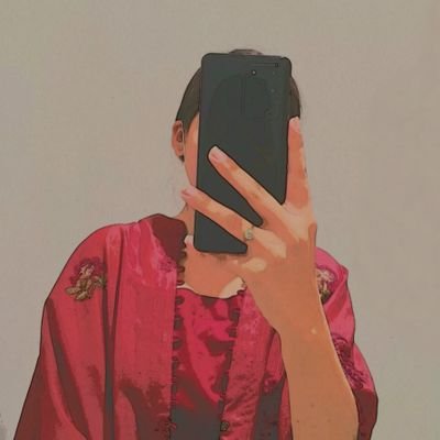 Omg_itsadeena's profile picture. One of the happiest depressed🐣