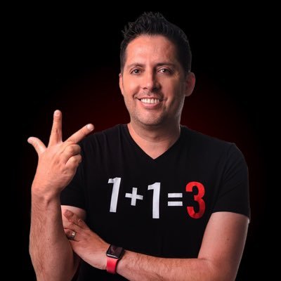 🌎 Quiero ayudar que todo el mundo entienda la SINERGIA.                            🐝 Filosofía 1+1=3. Conferencista Internacional 🗽. Mi podcast 👇