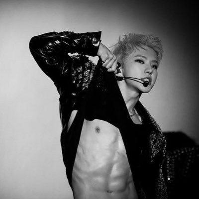 || nagbabasa ako ng mga au mostly SVT || she/her || tagahanap ng budolz nyo