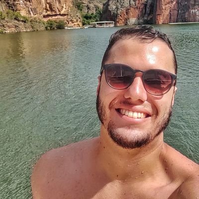 naocaionasua's profile picture. memes, bets, esportes 🏀⚽
e comentários aleatórios