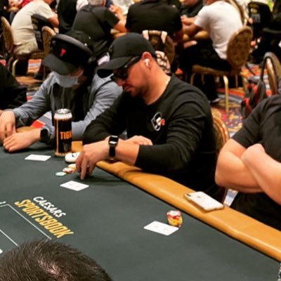 ledezmaker's profile picture. jugador profesional de póker según mi madre. soy de tigres! castor viajero! cowboys!!🐯