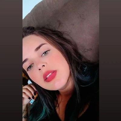 NaimyDias's profile picture. tudo vale a pena se a alma não é pequena. 🌺