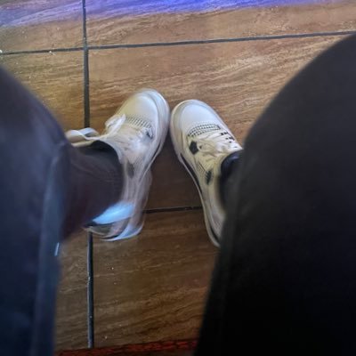 ariela61859360's profile picture. 