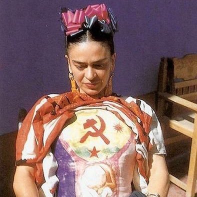 thicc_corea's profile picture. just here so i don’t get fined