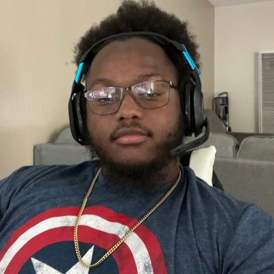 Husband / Father of 2 💍🙏🏾Proud member of @TInfamousT🚨 ! Twitch Affiliate and Warzone monster ! 2.70 K.D 🐐🔫👀🔥🎮 // rebirth demon