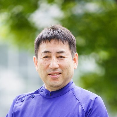 学生時代に拳法をしていて怪我をして接骨院によくお世話になる。その時に自分も人を治し癒す仕事がしたいと思い柔道整復師を志す。1994年にあやた接骨院を上桂に開業。その後鍼灸師の資格も取得。７年間医療大学の講師を務める。よいものを提供できるよう日々研鑽しています。
フォローをお願いします。