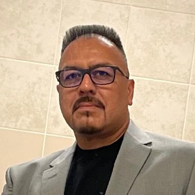 Professional ICT Project Manager, greater Los Angeles area. Proud father of four amazing children, and husband of 32 years to my beautiful wife.