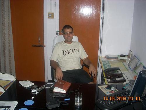soldier / news addict / self evolution evryday / tryng giving back something to the society