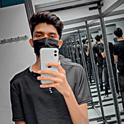 j7rry_'s profile picture. Luv u🥹❤️‍🩹