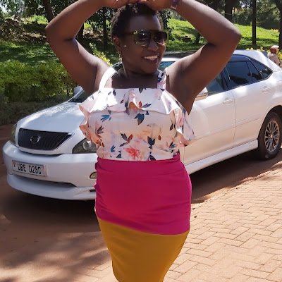 PakMother4's profile picture. I do the best I can in the little time I have to walk this earth. I live. I love. I laugh. The rest is background noise.