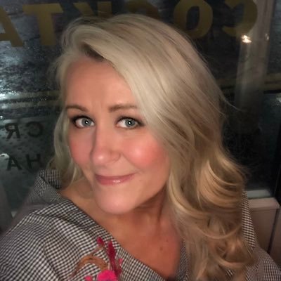 TrudiTheHealer's profile picture. Body Code practitioner & Evolution Therapy® creator, friend, mother, wife, and devoted positivity enthusiast! Founder of @Evolution_Heal ❤️‍🩹❤️🧡💛💚💙💜