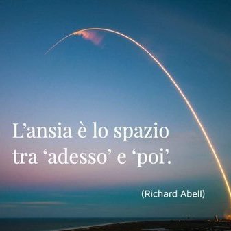 Ho l’ansia di sprecare la vita, Si 🤭 ma se chiudo gli occhi sono una donna da respiri profondi, attenta a non perder l’attimo.