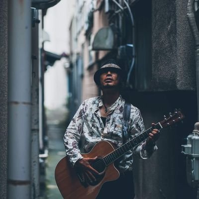 ギター弾き語りで心を届ける、群馬県太田市出身のシンガーソングライター/詩の朗読・作曲・フォトグラファー・ラジオパーソナリティー等、前橋を中心に幅広く活動中/まえばしCITYエフエム-M-WAVE-(84.5MHz)
きしん伝心
『カノメヒロユキのいつも心にほほえみを』
毎月第3火曜日 19:00~19:30 放送中