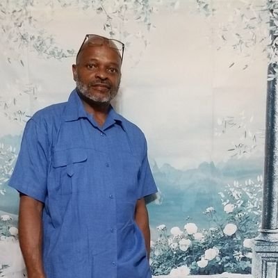 TommyLe37476497's profile picture. 