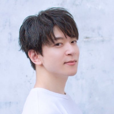 賢プロダクション所属 声優です。仮面ライダー、グミ、KPOP、お笑いが好きです。 https://t.co/Gct9bdK2Wn