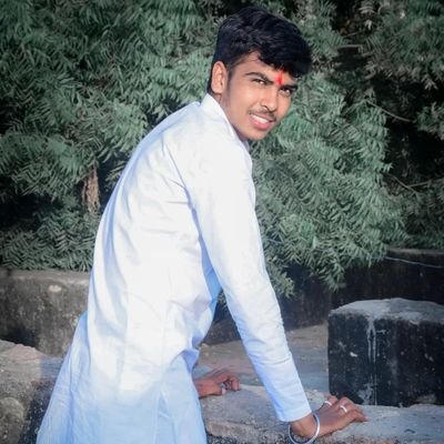 muku_47's profile picture. college life