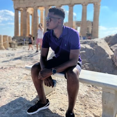 lekak10's profile picture. #JesusFan #TeachLeadDevelopper #InformationSystem #NetworkSystem #Linux #Management #entrepreneurship #Geek