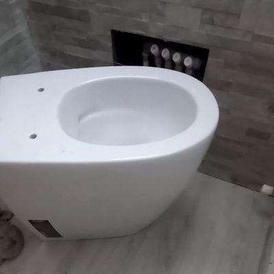 LuigiDiMarino11's profile picture. articoli wc