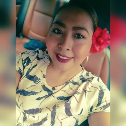 LaMarynaPe's profile picture. Tabasqueña de Corazon, fiestera, amable, buena onda, amo mi Lic. Comunicacion, me encanta bailar, canto en el baño. Arjona es mi favorito.