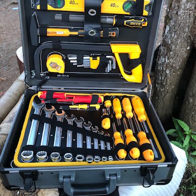 I'm born in Liberia and a professional plumber. Owner of Daun Plumbing and Construction Services.
