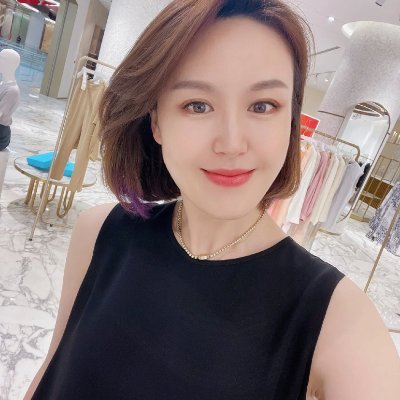 KeenanPreston6's profile picture. Worked for a medical device company for 7 years. Also worked for a real estate company for 2 years back in 2007. Worked until 2009.🇸🇬.🇺🇸