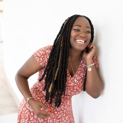 I teach women and moms how to start work from anywhere businesses so they can quit corporate, get freedom, and outperform corporate salaries. 5k+ students!