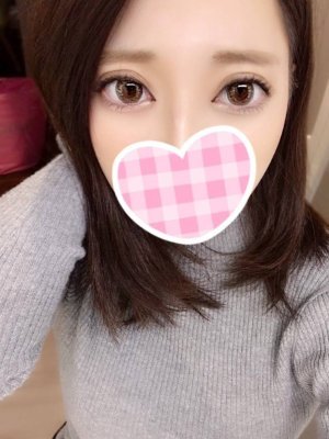 エロいのはお好きかな♪うらあか(*'ω'*)性格はM系です。