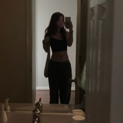 cailey020207's profile picture. i'm perfect