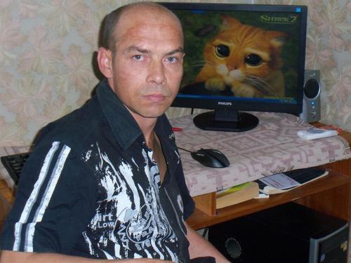 a_shaidarov's profile picture. Работа в интернет,на- дому,реклама.туризм,#Autofollowback #followback #teamfollowback #listingback #refpro http://t.co/E14xPULMVO