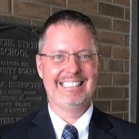 Russell Wallace(@KenlyPrincipal) 's Twitter Profile Photo