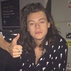 sottlua's profile picture. a fã que não posta nada, mas ta sempre de olho em tudo e todos