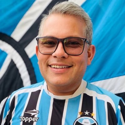 Empresario, Ex vereador de Porto Alegre, pai de três filhos e apaixonado pelo Grêmio 🇧🇼🇧🇼🇧🇼