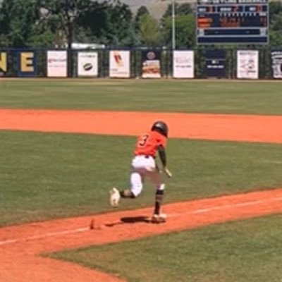 5’7/140/Middle INF/OF/Uncommitted 2025/@rawlingstigers/Cedar Valley high/#3/3.85 GPA