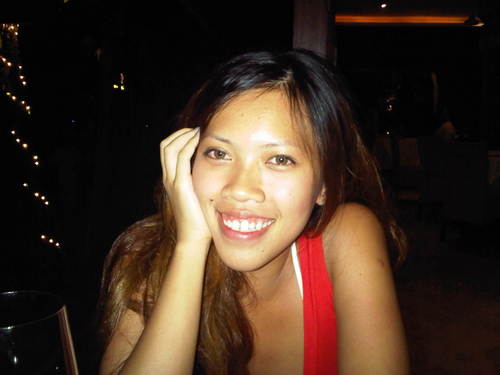 Multimedia journalist @CNBCi. I convert coffee into copy & videos on Southeast Asia/China. My superpower is killing people with incessant talk of food.