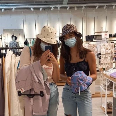 camille__frs's profile picture. insta __camillefrs__