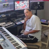 FLASH FINGA FLAME (@flashfingaflame) 's Twitter Profile