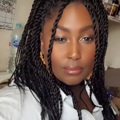 Presenter and founder of @CHLondonLunch. Script writer. Self proclaimed #Rum connoisseur! #BlackLivesMatter https://t.co/60bpcLWlDu IG: @CharliCharlz1