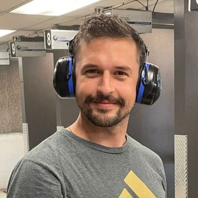 javiurbi5's profile picture. 
