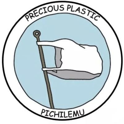 Precious Plastic Pichilemu,  un emprendimiento dedicado  a la protección del medio ambiente,  reciclando plástico