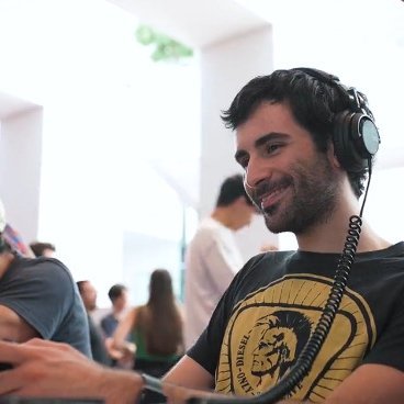 Junior Game Dev - Interested in QA/Testing & Level Design - TecnoCampus Mataró
Independent learner, who will go to great lengths to materialize my goals.