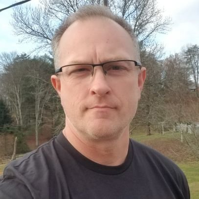 tsfields17's profile picture. Husband. Father. P&C Technologist.  Photographer.