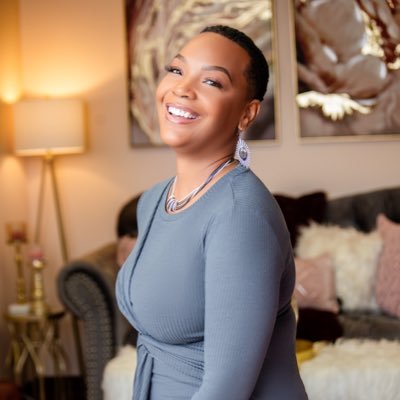 I Partner with Black Women in Business Looking for Someone to Trust in the Financial Space | As a Financial Advisor | Insurance Broker | Speaker | Finfluencer